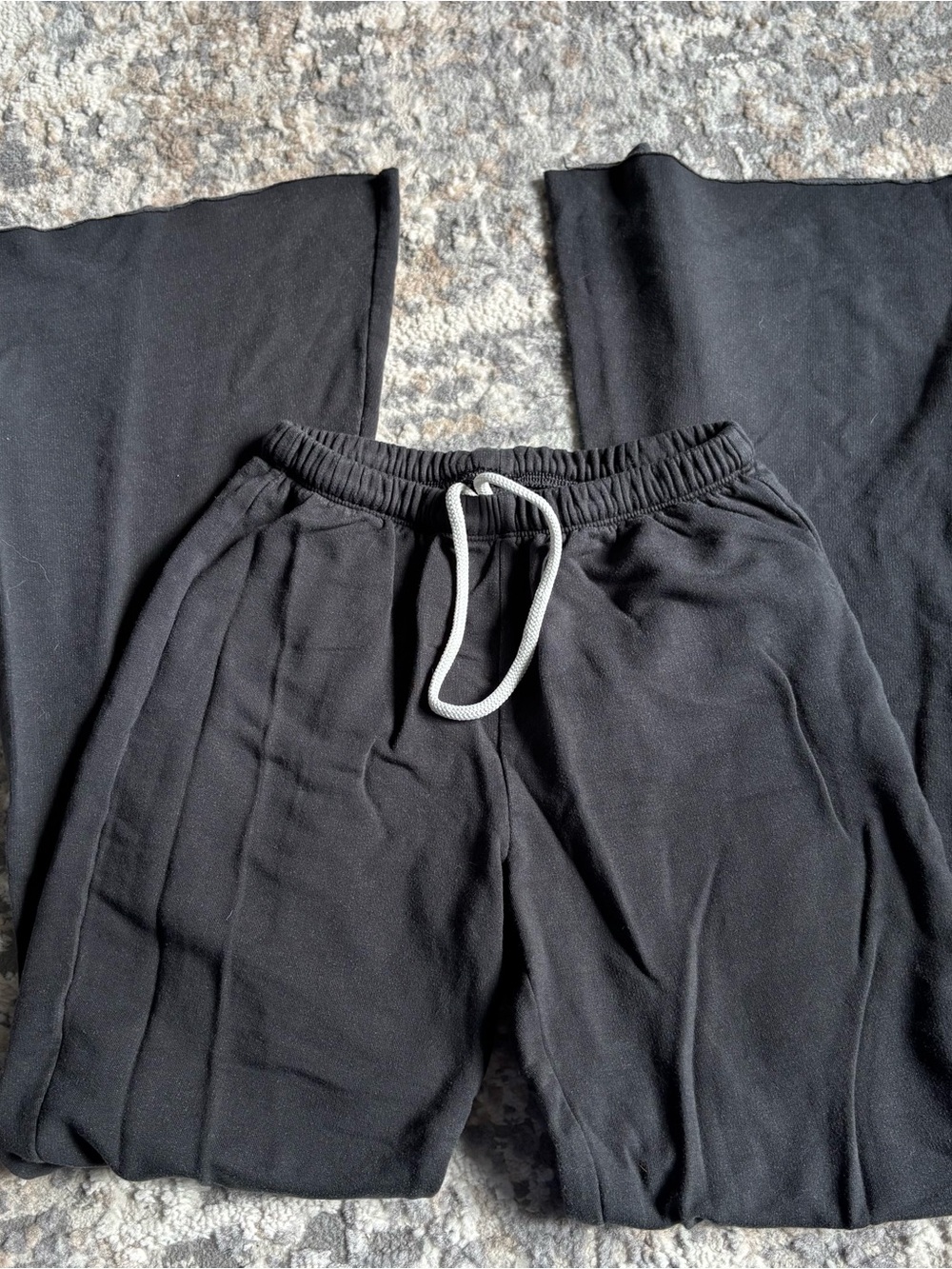 Women’s S Black Drawstring Flare Stretchy Sweatpants